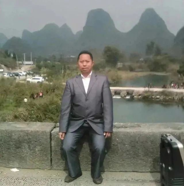 对网红看法的英语作文_关于网红现象的英语作文_网红英语