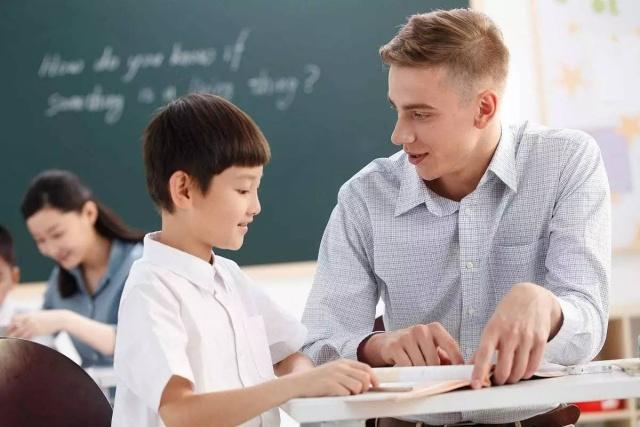 英语宝宝学英语游戏最_英语宝宝学英语_两岁宝宝学英语