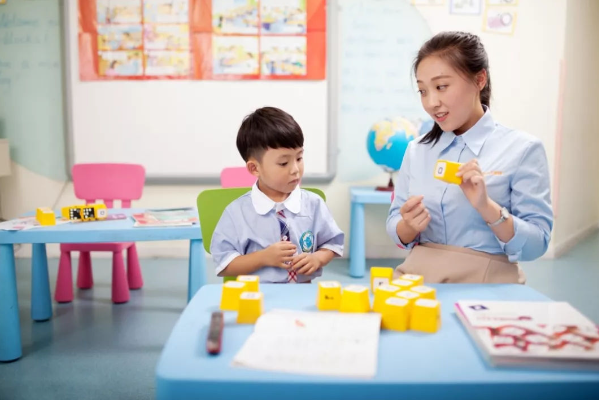 如何快速学会读英语_快速学好英语_学会英语读快速的英文