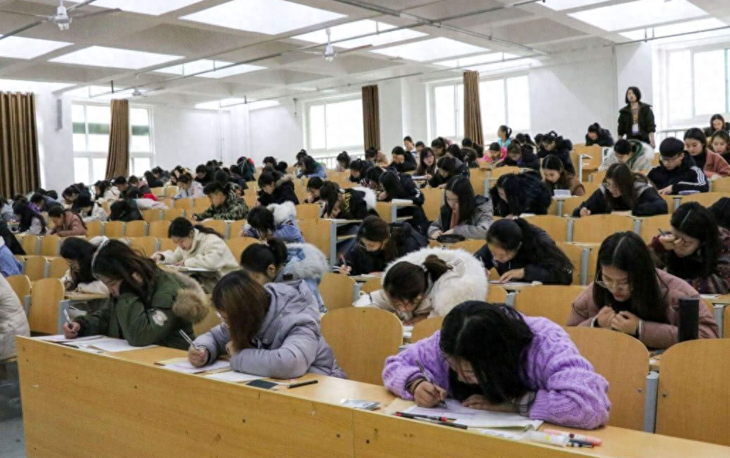 英语达到六级能干嘛_英语六级怎么学才能过_六级英语才能过学位英语吗