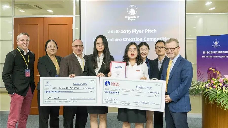 师范大学 英语_师范英语大学课程_师范英语大学排名