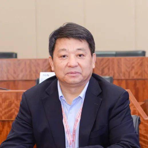 外语学院院长英文_外国语与海外教育学院英语_上海外国语大学英语学院院长