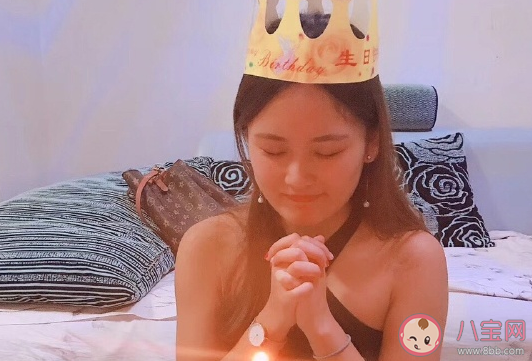 女长大成人了的心情说说 看着女转眼间长大了感悟句子