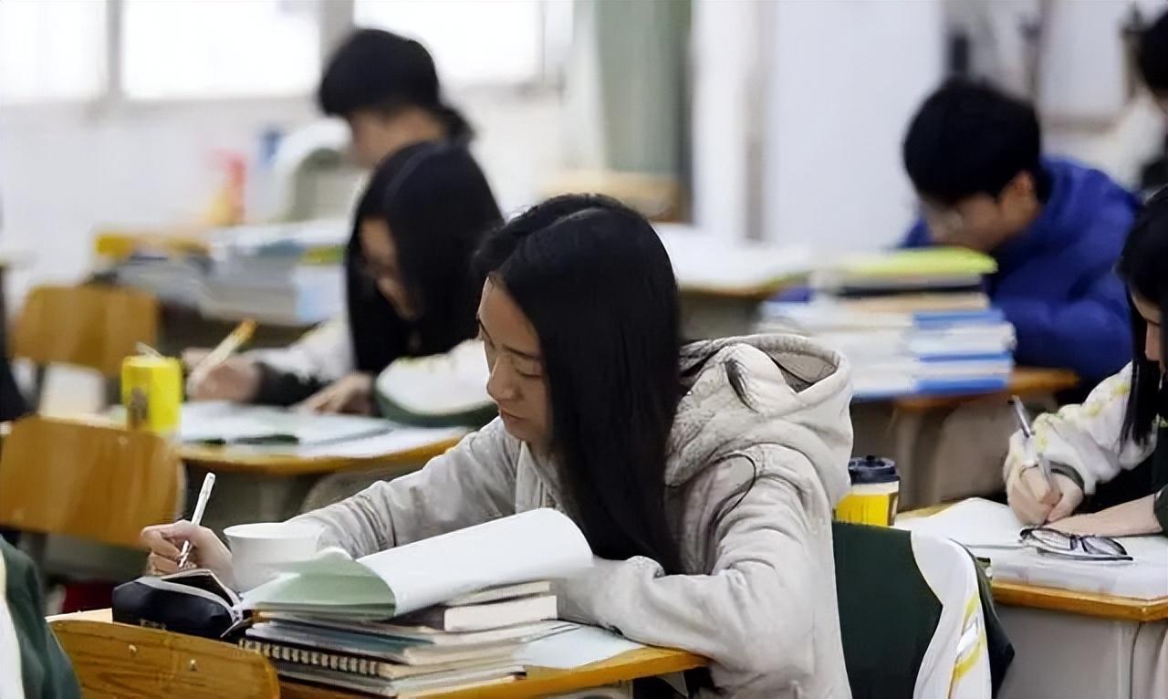 高分用英语怎么说_英语怎么样才能得高分_拿高分英语