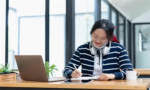 大学英语六级是什么水平_大学英语六级属于什么水平_大学英语6级算什么水平