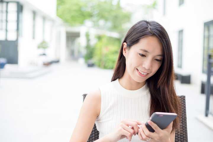 英语在线学口语视频_在线学英语口语一对一_英语口语在线课程免费