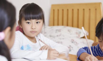 英语六级考口语吗_英语六级口语考不考_口语六级考英语吗