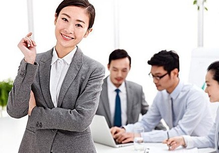 初级英语怎么学_初级英语学完发圈怎么表达_初级英语学啥好