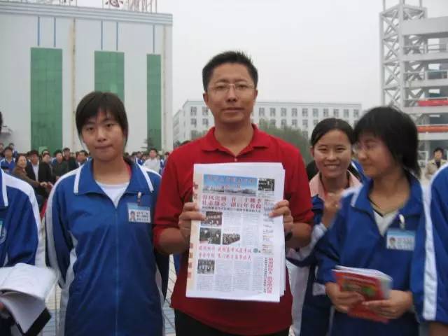疯狂英语李阳学英语经历_疯狂英语李阳学校演讲背景音乐_疯狂李阳学英语