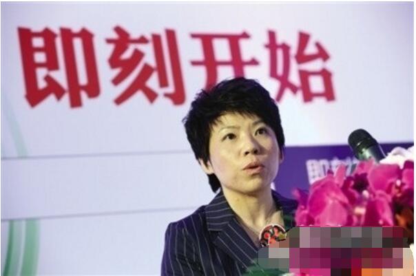 邓亚萍如何学英语_邓亚萍学英语_邓亚萍讲英语视频