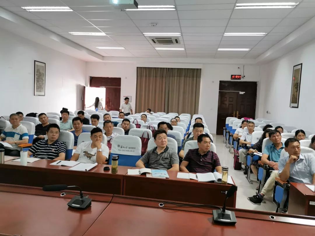 漯河英语培训班哪个好_培训漯河英语班好吗多少钱_漯河比较有名英语的辅导机构