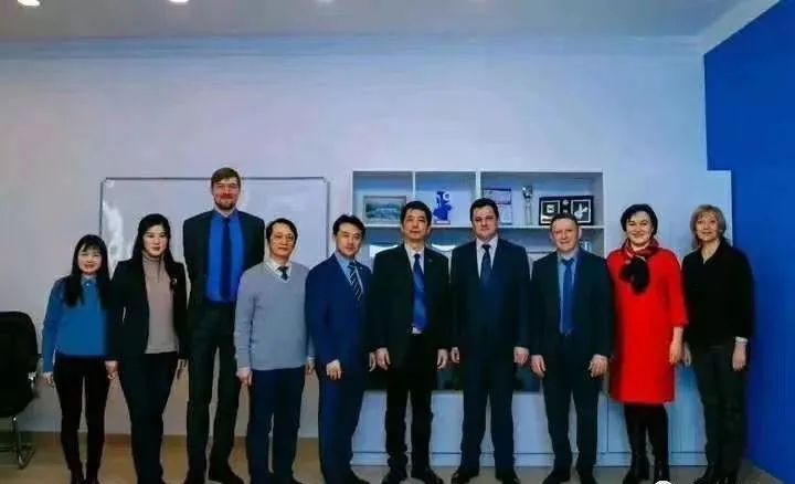 俄罗斯人的英语水平_俄罗斯人英语水平_俄罗斯英语水平