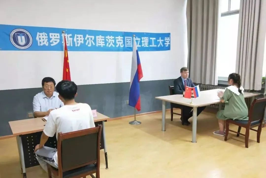俄罗斯英语水平_俄罗斯人的英语水平_俄罗斯人英语水平