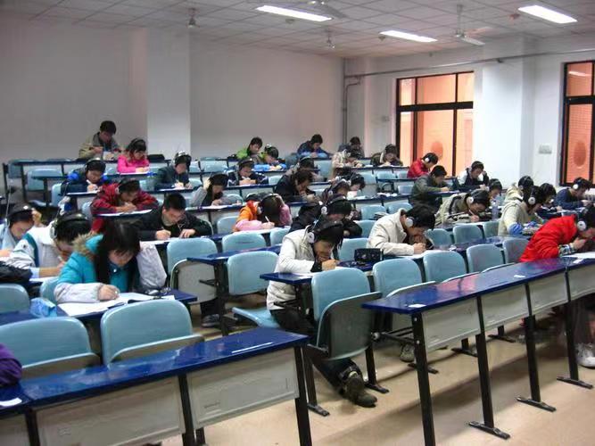 学位英语难度系数_学位英语怎么这么难_学位英语难吗