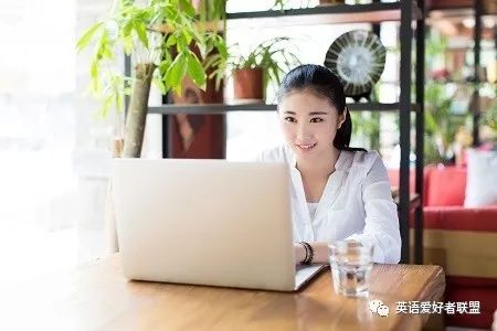 培训成人英语的机构_成人学英语的培训机构_培训成人英语班