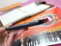 moto Atrix 4G 黑 {MOD} 侧面图