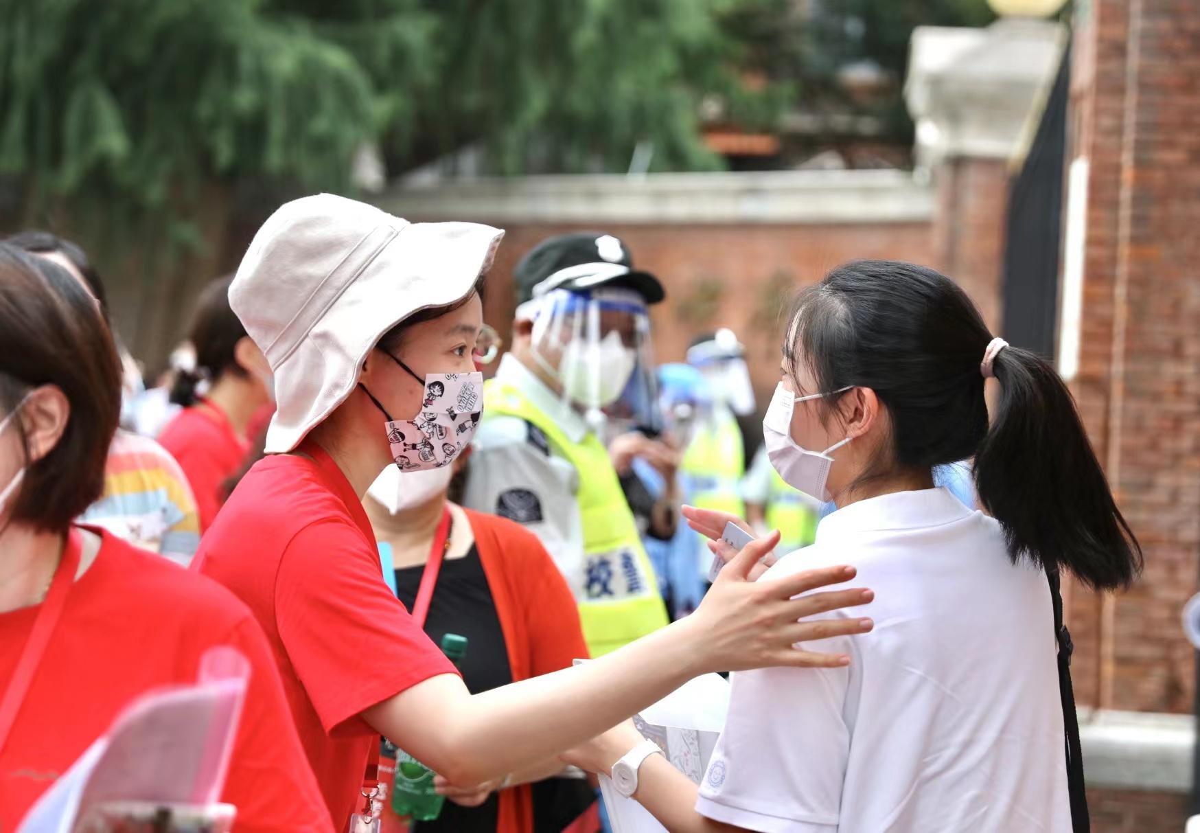 上海高考英语很难_上海高考英语什么难度_上海高考英语有多难