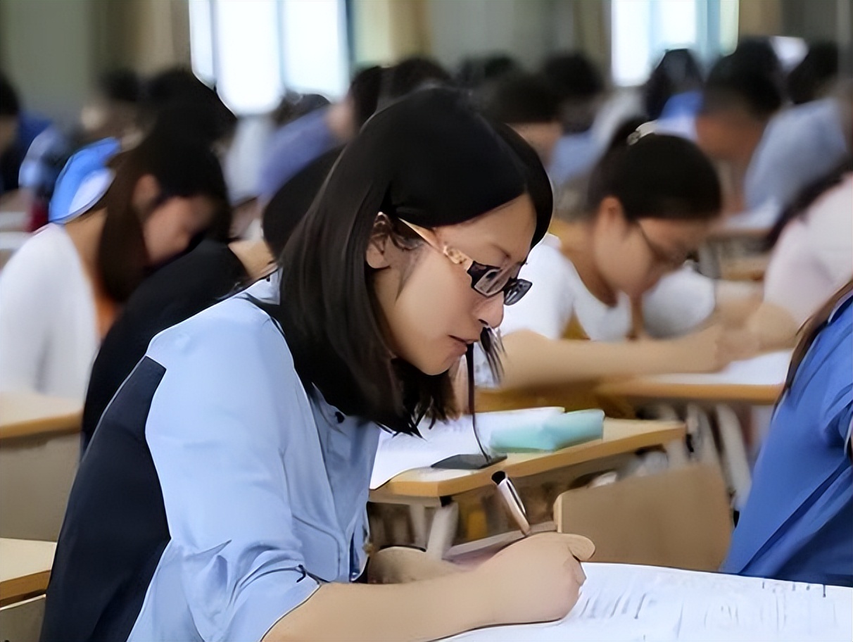 俞敏洪英语精学怎么样_精深学英语俞敏洪_俞敏洪英语水平
