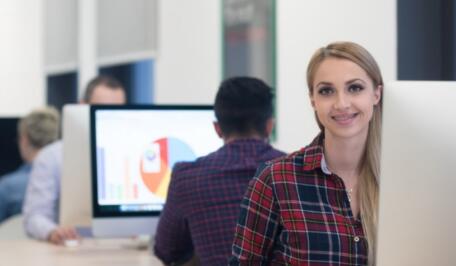 玩游戏学英语_英语玩学游戏的好处_学英语游戏怎么说