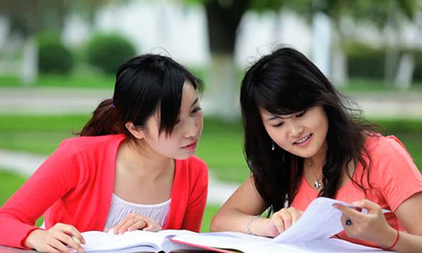 北京学英语外教一对一多少钱_北京英语外教一般多少钱一节课_北京外教英语培训班哪家好
