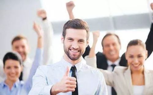 成人外教英语怎么样_成人外语辅导课哪家好_成人英语外教一对一哪个机构好点