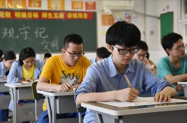 开始英语学校怎么样收费是多少_35岁开始学英语_开始学英文