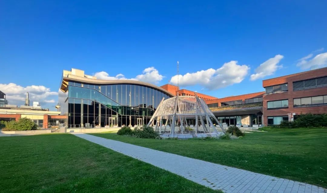 出国留学学英语什么软件好_出国留学英语学习_英语出国留学