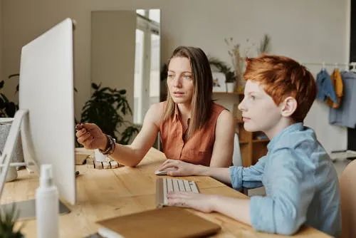 外教一对一什么教材比较好_外教英语课程怎么样_外教英语教材有哪些
