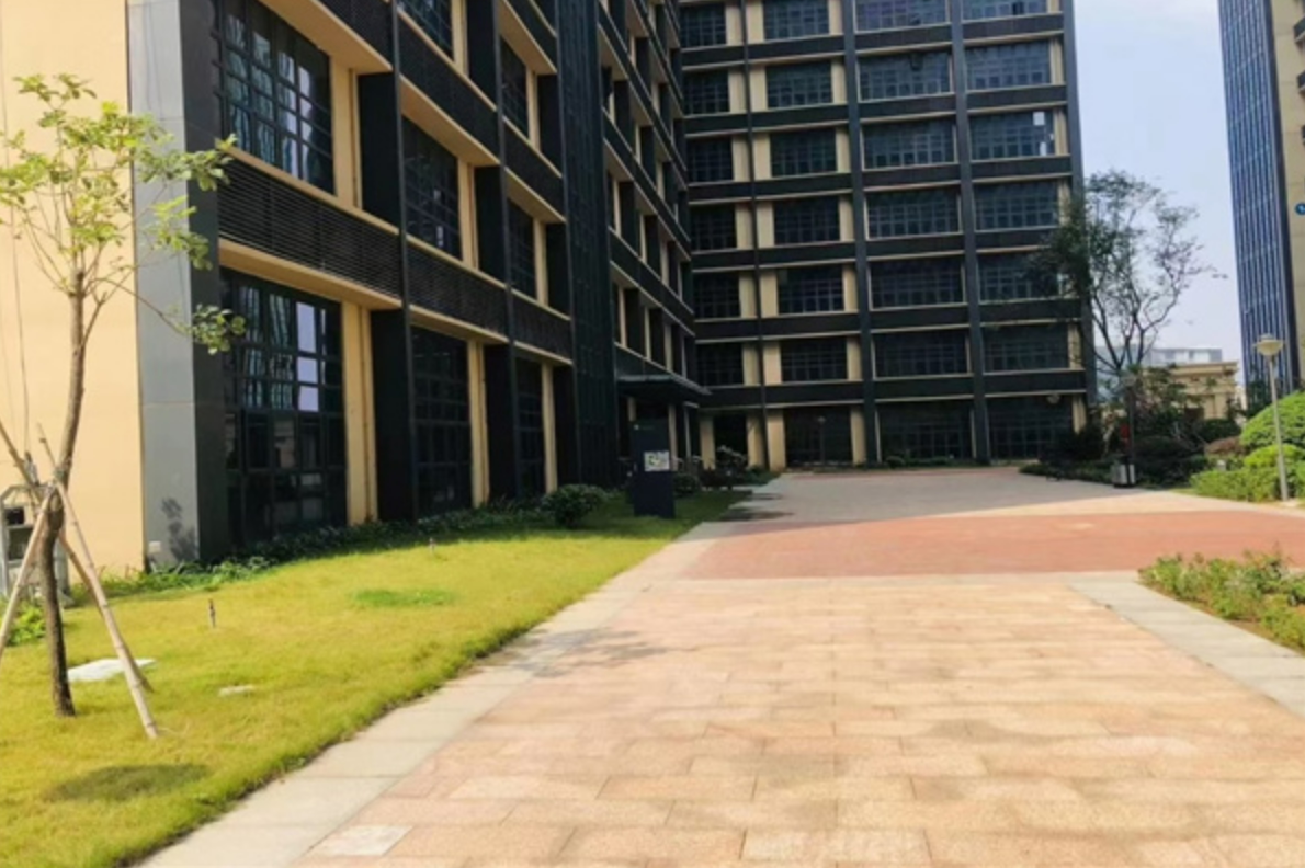 中英文学校学费多少_中英文学校好不好_公民中英文学校收费标准