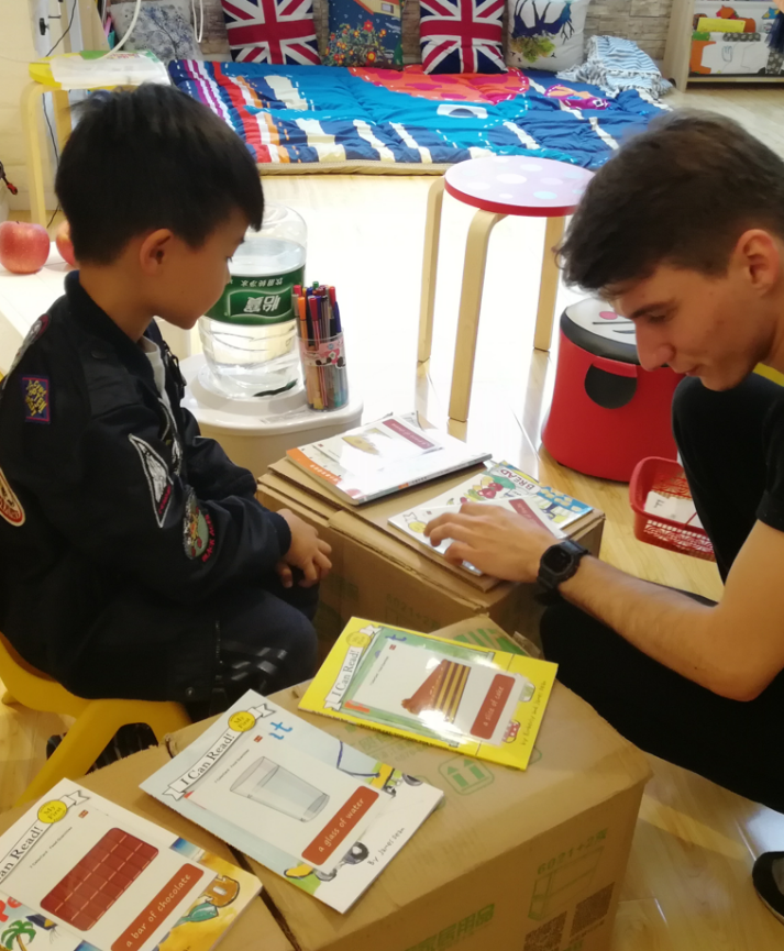 学英语日记_我和外教一对一学英语日记_日记外教英语学生怎么写