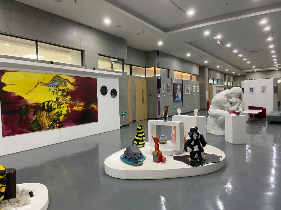 深圳龙华英语外教_龙华一对一外教怎么选_龙华区外国语学校教师