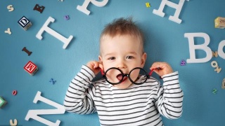 西安幼外教一对一_西安有外教的培训机构_西安外教幼园排名