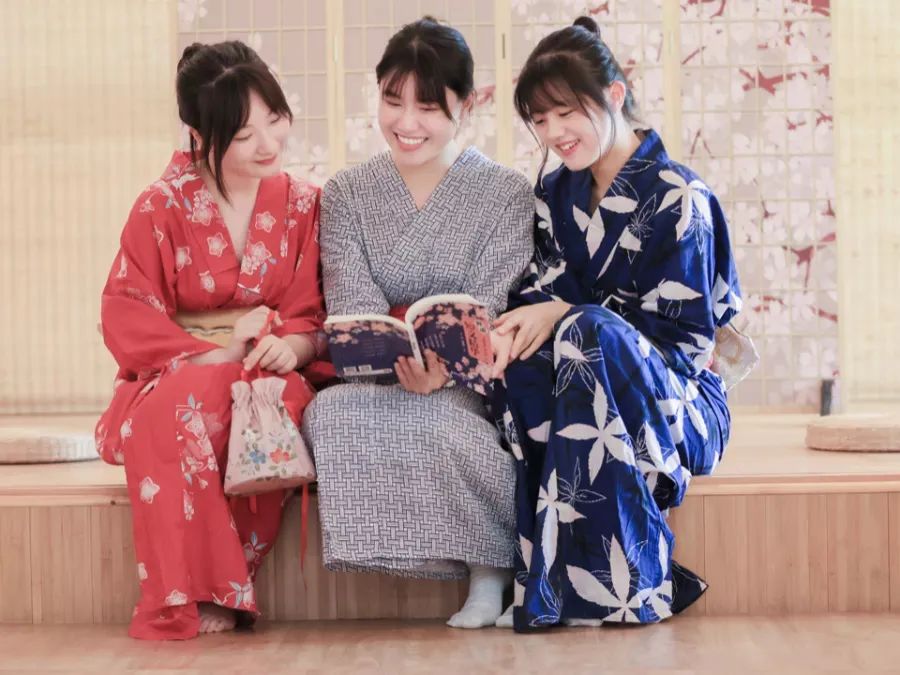 韩语教员_2021聘韩语外教_韩语一对一女外教