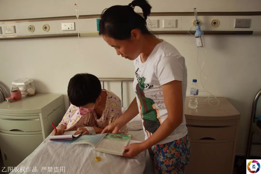 自学英语需要哪些材料_自学英语需要几年_自学英语需要多久