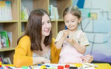 纯外教的幼英语培训机构_幼英语一对一外教app推荐_外教幼英语哪家好