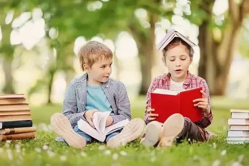 童真人一对一英语外教_童真人外教一对一哪家好_真人外教歌