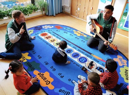 幼外教英语课怎么收费_外教英语一对一幼园_幼园外教英语课堂教学视频