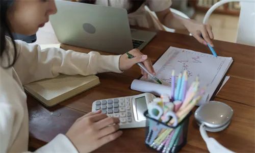 成年零基础学习英文_成年人学习英语_成年学英语有什么作用啦