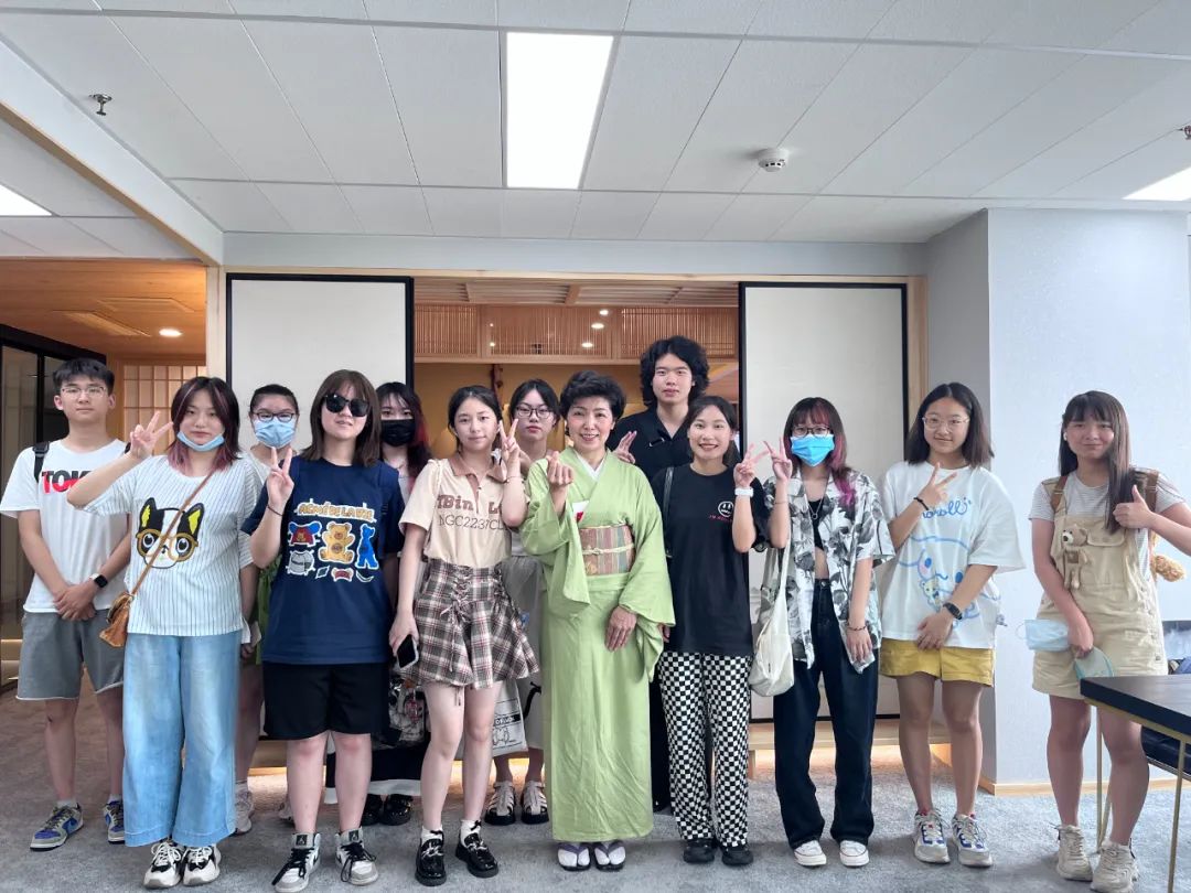 日语外教课程推荐书籍_日语外教课必备用语_日语外教一对一推荐课程