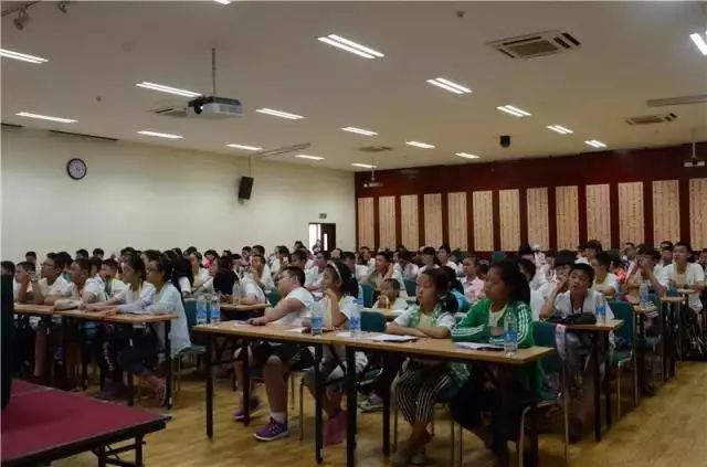 外教上门辅导_安丘一对一辅导一外教_外语辅导学校