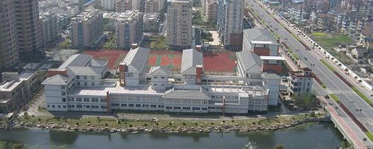 外教费用_杭州外教多少钱一小时_临平外教一对一收费标准