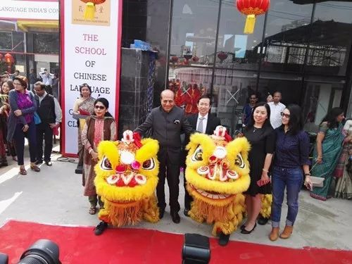 口语对话场景英语_英语口语对话场景_口语对话场景英语作文