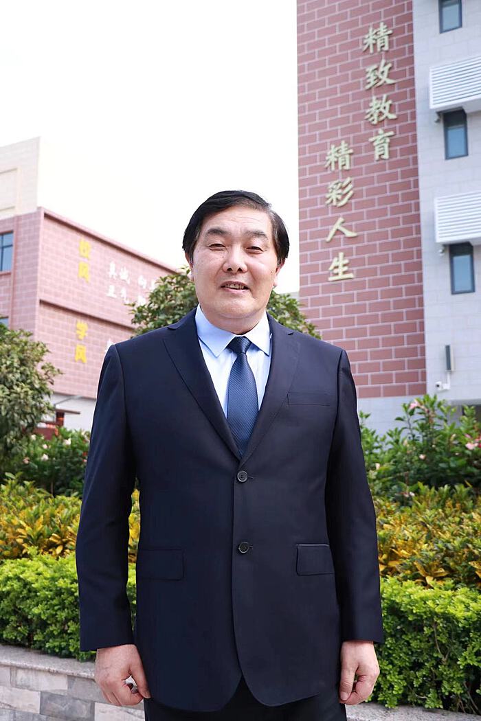 学英语深圳s版七上_深圳学英语在哪里学_学英语深圳(s)报纸七上