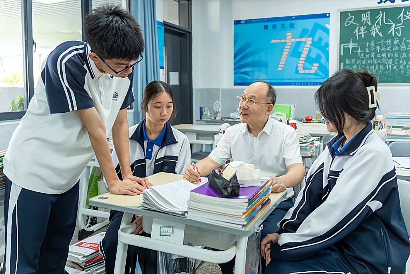 学英语深圳(s)报纸七上_学英语深圳s版七上_深圳学英语在哪里学