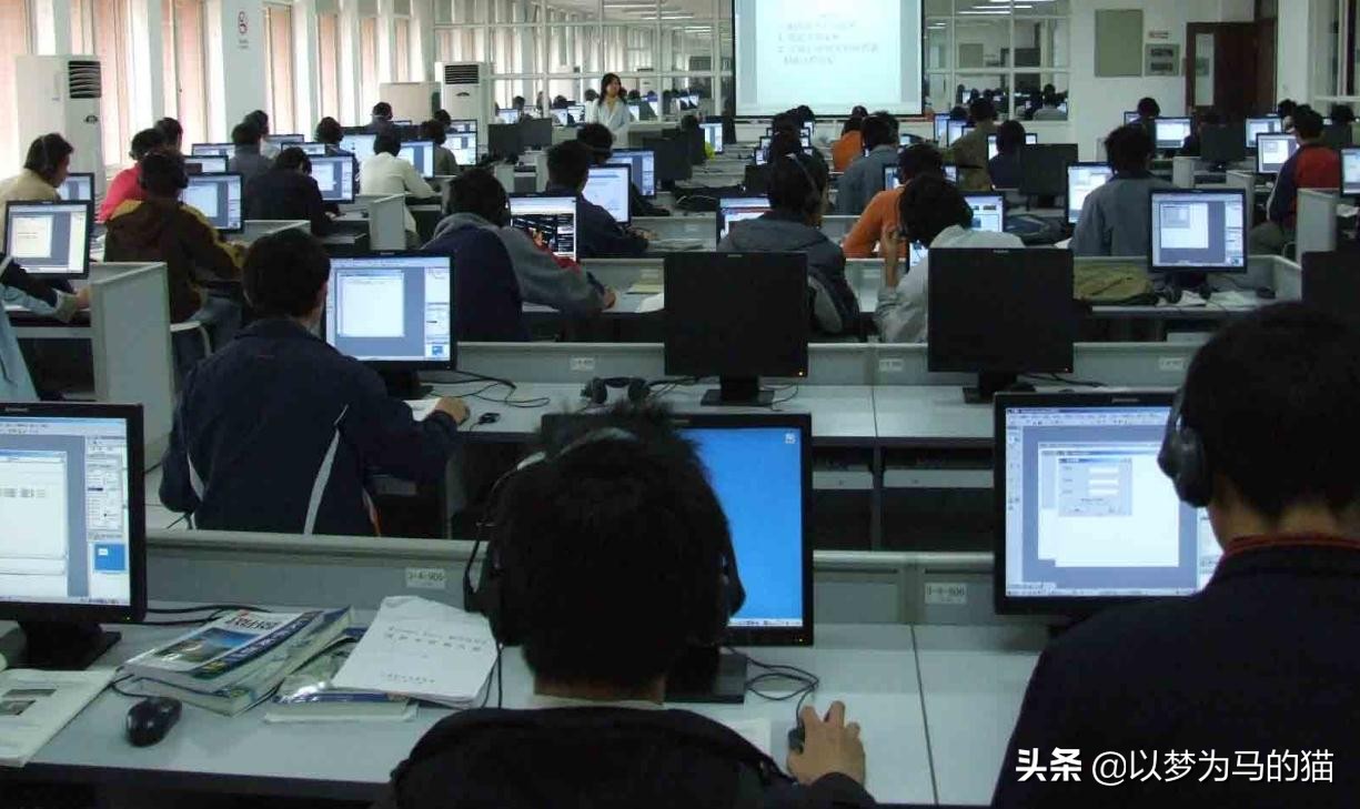考研考英语专业怎么样_考研考英语专业需要考哪几科_考研不考英语的专业