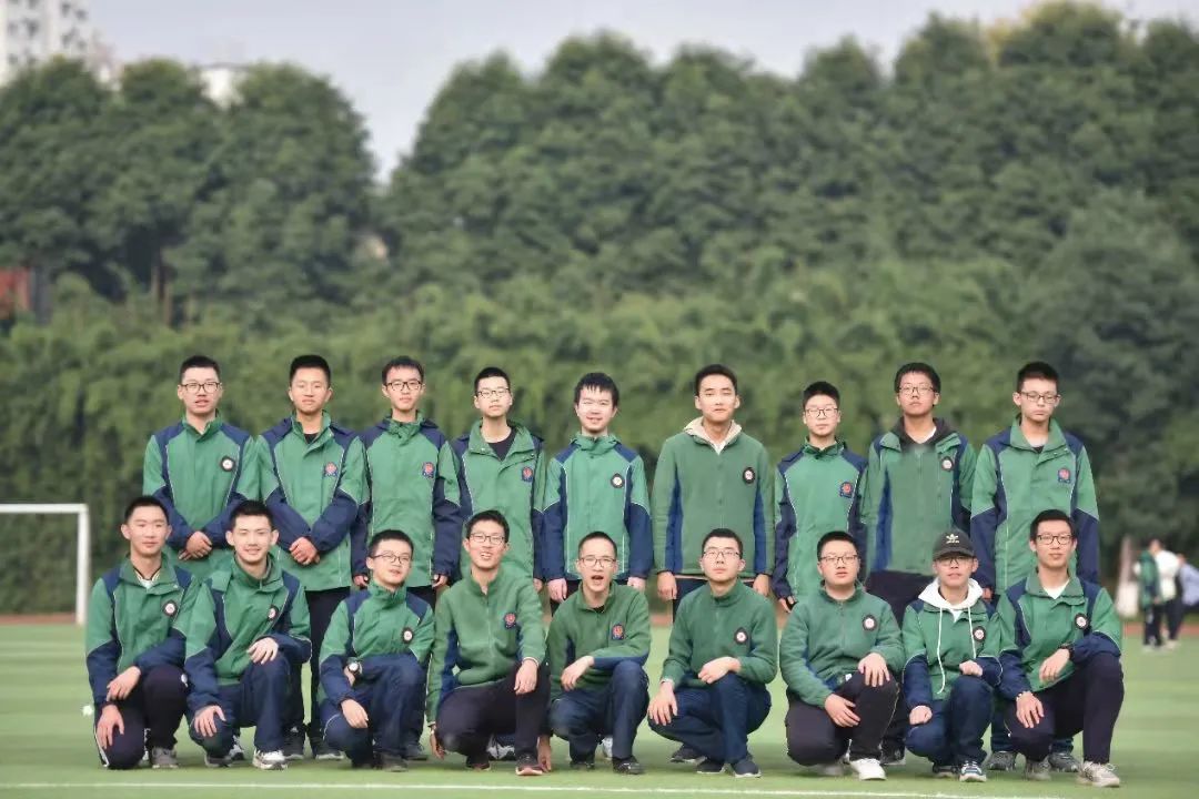 法语培训成都_法语外教一对一成都_成都法语外教聘