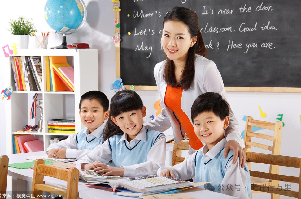 外教收费多少钱一小时_外教怎么收费的_外教一对一收费贵吗