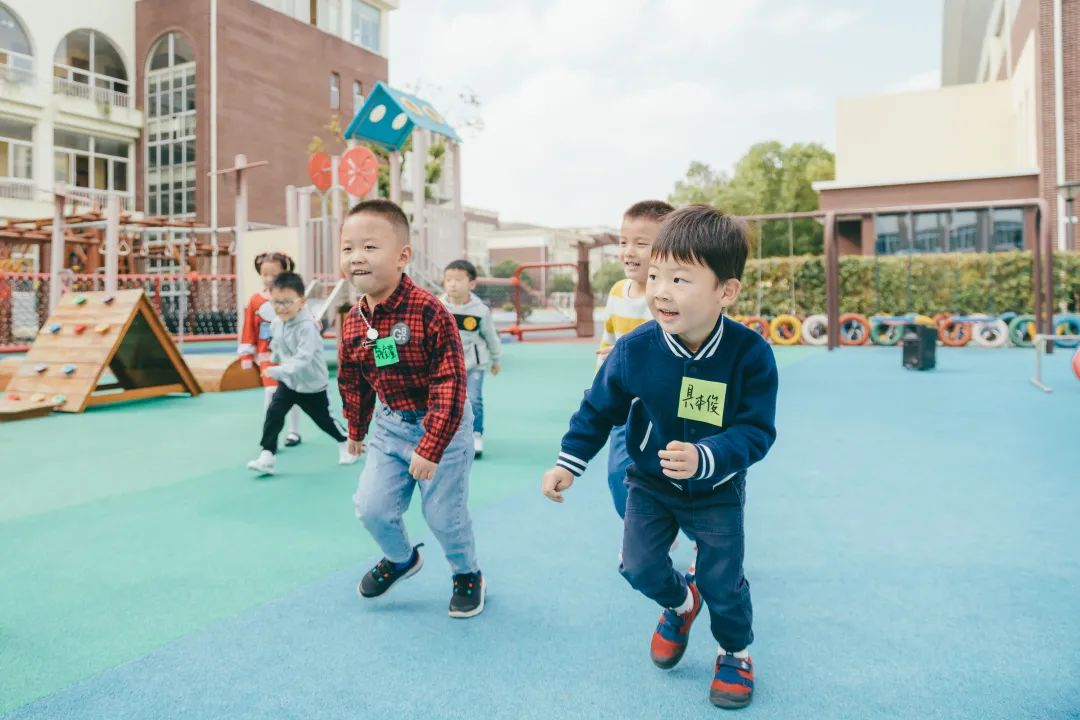 苏州外国老师_外教老师苏州一对一_苏州外教老师资多少