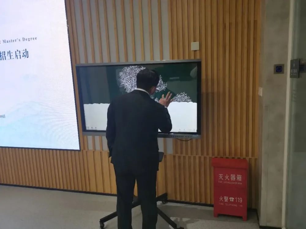 自学口语成人英语要多久_成人如何自学英语口语_成人零基础自学英语口语