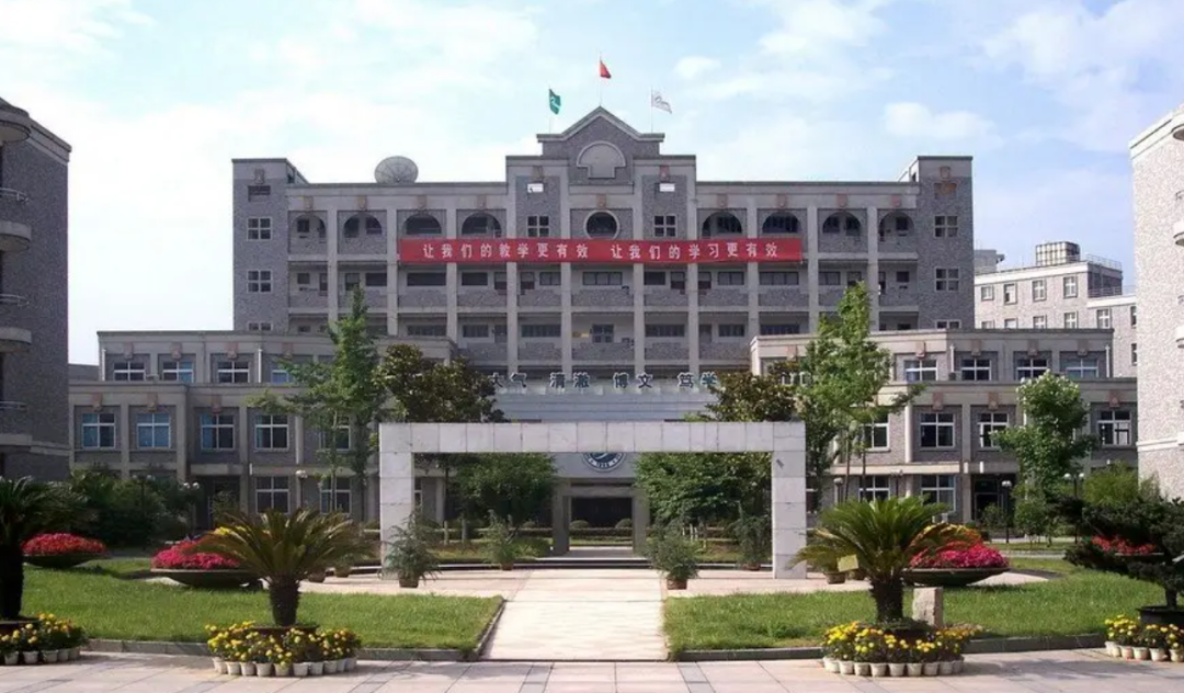 杭州外教培训机构_杭州英语外教价格_杭州一对一外教班